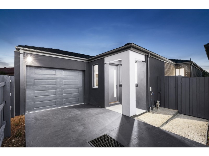 3/12 Bent Court, Wantirna South VIC 3152