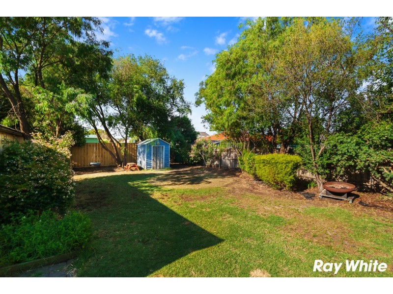 12 Waradgery Drive, Rowville VIC 3178