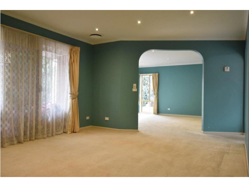 6 Colorado Crescent, Rowville VIC 3178