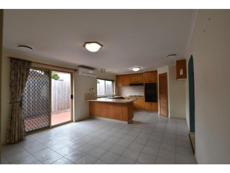 6 Colorado Crescent, Rowville VIC 3178