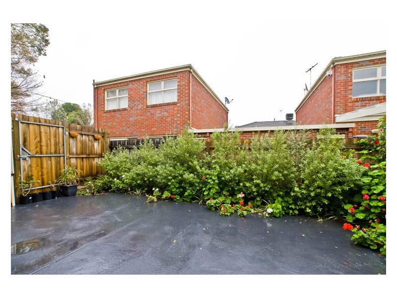 2/735 Boronia Road, Wantirna VIC 3152