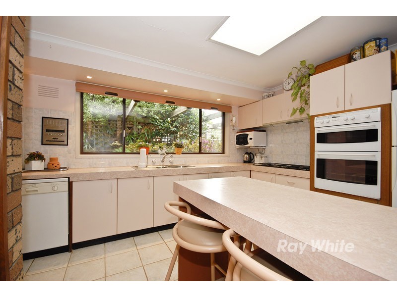 6 Elandra Court, Wantirna VIC 3152