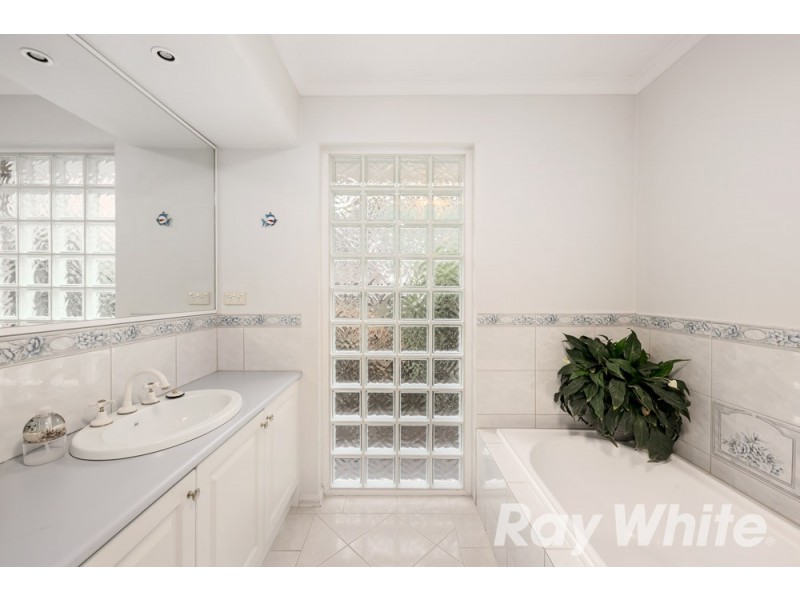 29 Freshfield Avenue, Wantirna VIC 3152