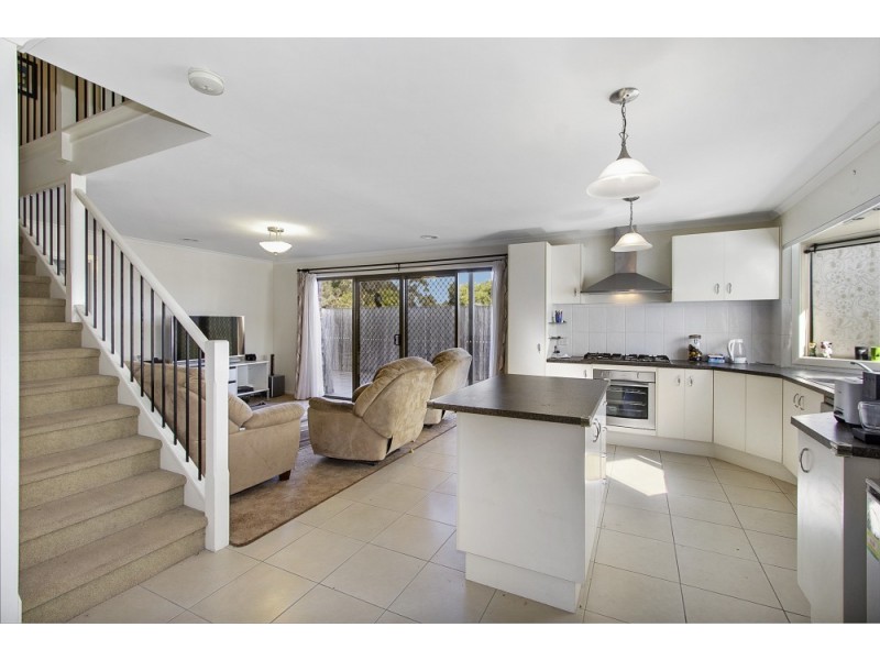 5/3A Baileyana Drive, Endeavour Hills VIC 3802