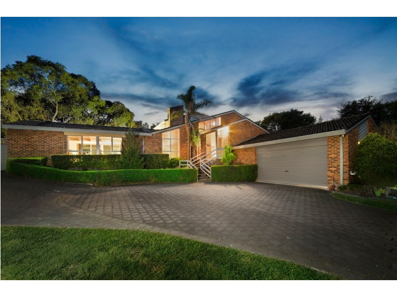 44 Bareena Avenue, Rowville VIC 3178