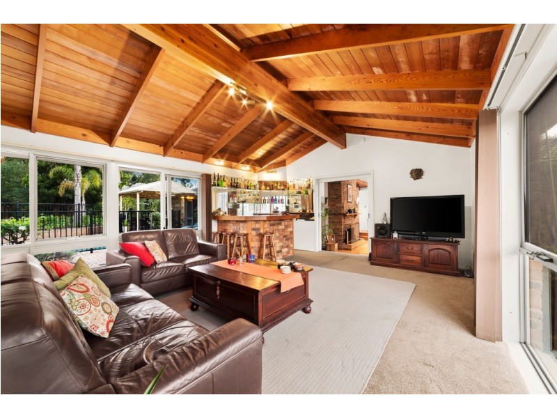 44 Bareena Avenue, Rowville VIC 3178