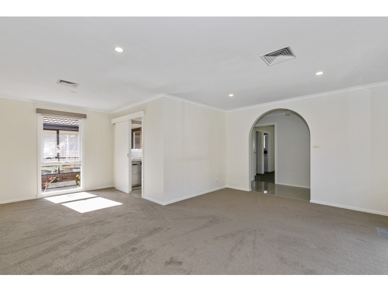 6 Tilba Place, Wantirna South VIC 3152