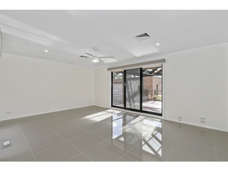 6 Tilba Place, Wantirna South VIC 3152