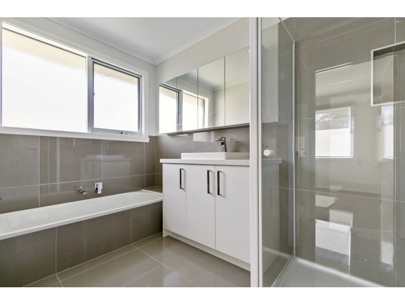 6 Tilba Place, Wantirna South VIC 3152