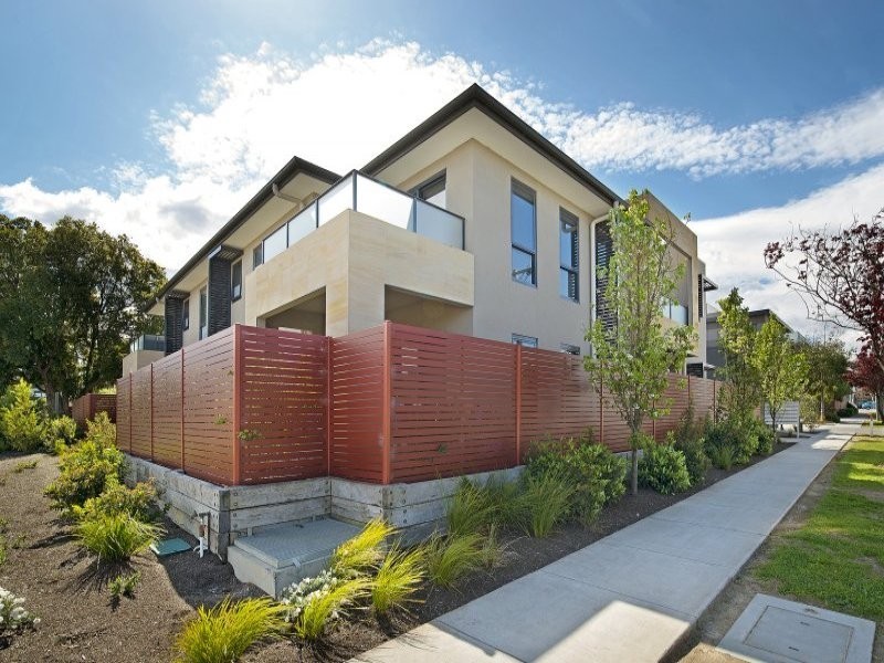 8/1 Frank Street, Glen Waverley VIC 3150