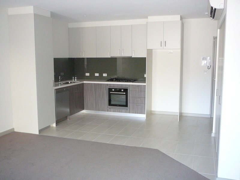 8/1 Frank Street, Glen Waverley VIC 3150