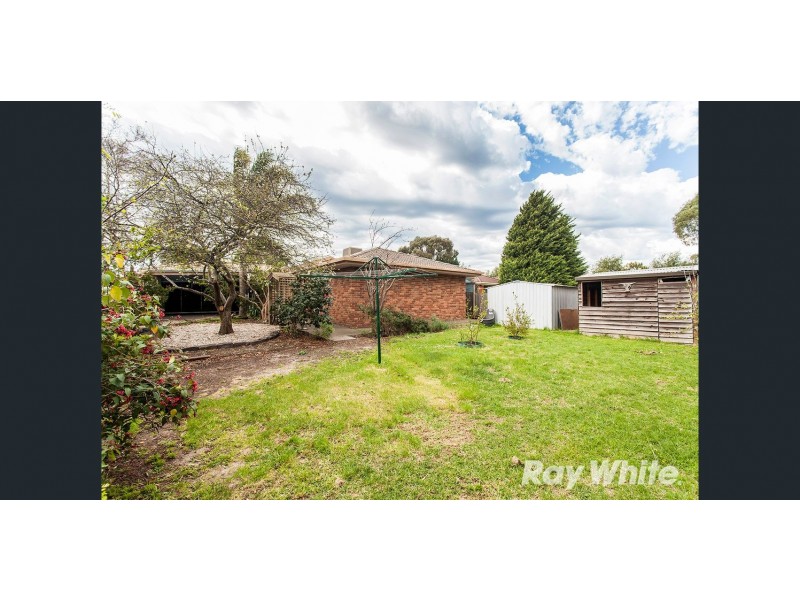 18 Lambourne Avenue, Rowville VIC 3178