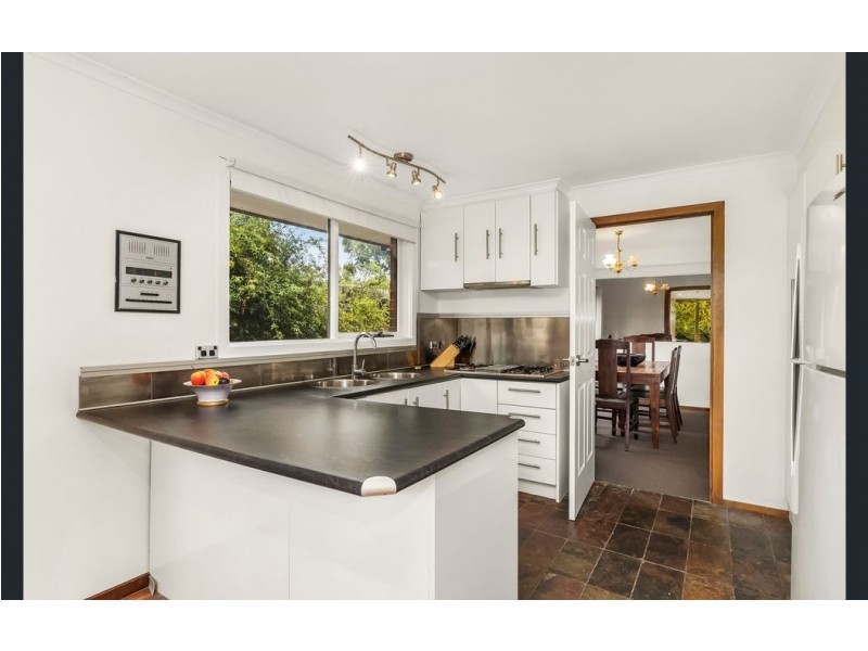 1 Renou Road, Wantirna South VIC 3152