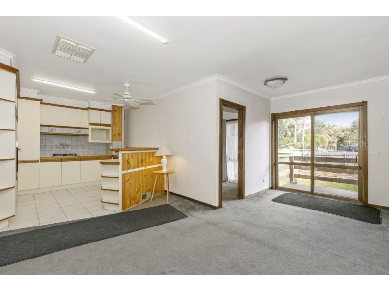 12 Greenock Crescent, Wantirna VIC 3152