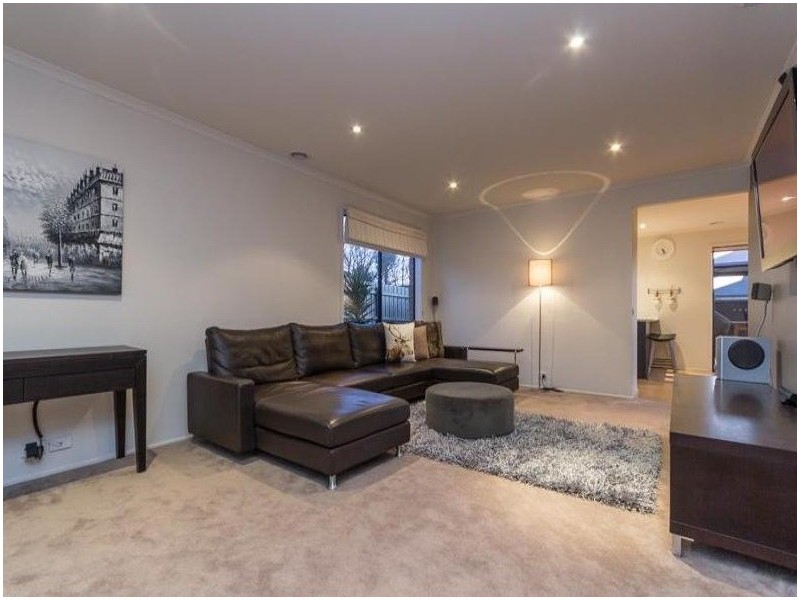 1 Messina Place, Narre Warren South VIC 3805