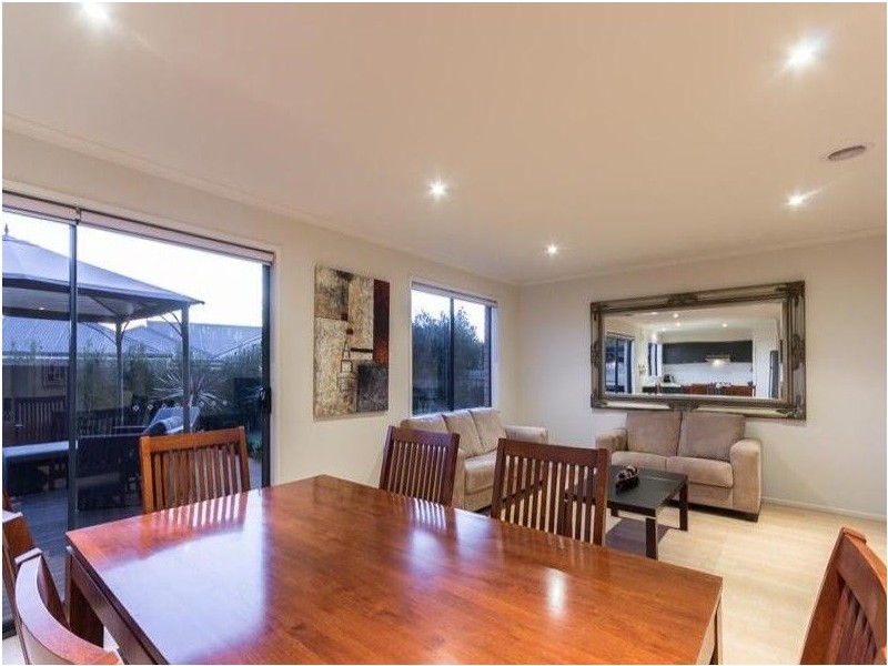 1 Messina Place, Narre Warren South VIC 3805