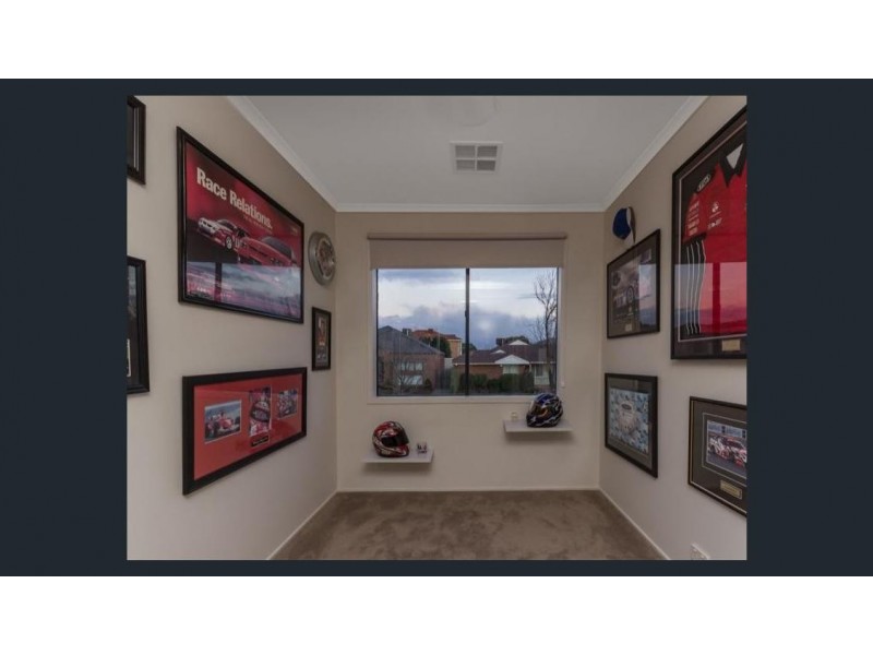 1 Messina Place, Narre Warren South VIC 3805