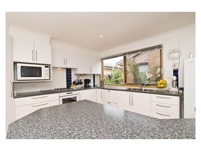 13 Anderson Court, Wantirna South VIC 3152