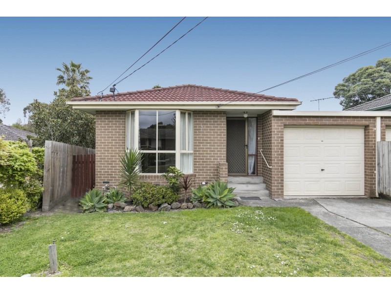 10 Locksley Close, Bayswater VIC 3153