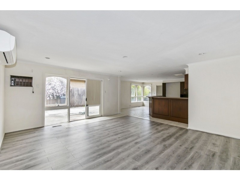 12 Fifth Avenue, Rowville VIC 3178