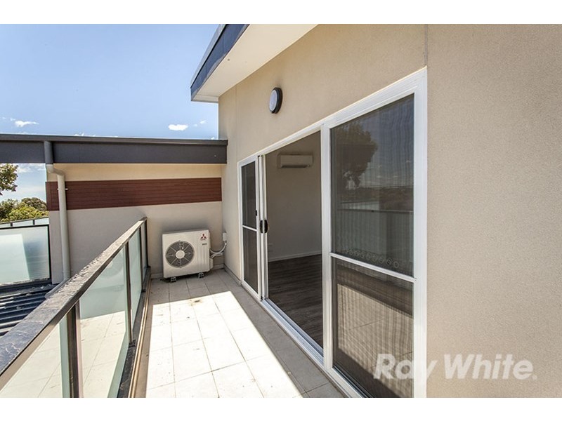 1/13 Stamford Crescent, Rowville VIC 3178