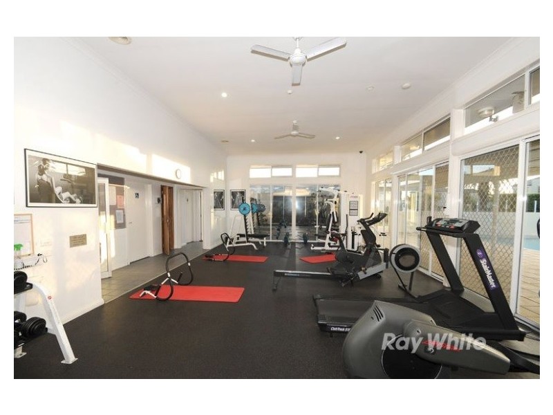 121 Sovereign Manors Crescent, Rowville VIC 3178