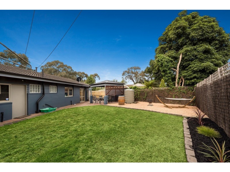 10 Corinella Square, Wantirna VIC 3152