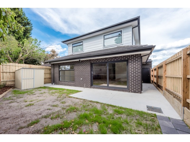 15 Birralee Street, Wantirna South VIC 3152