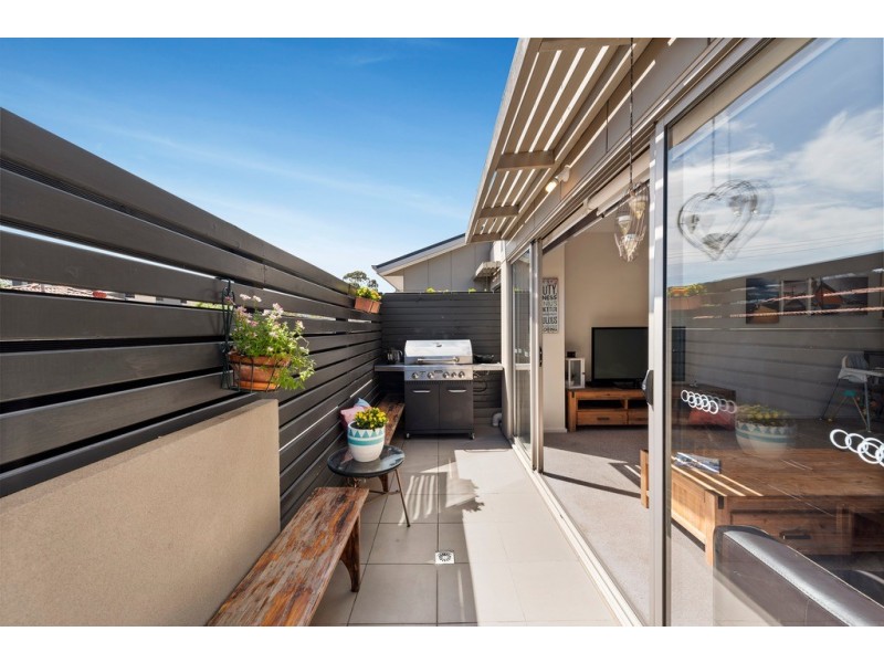 3/8 Woodvale Road, Boronia VIC 3155