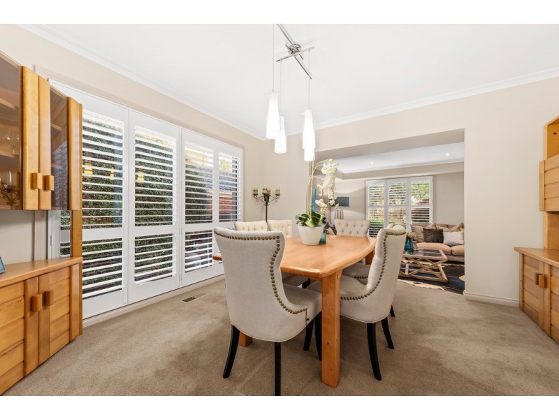 28 Tresise Avenue, Wantirna South VIC 3152