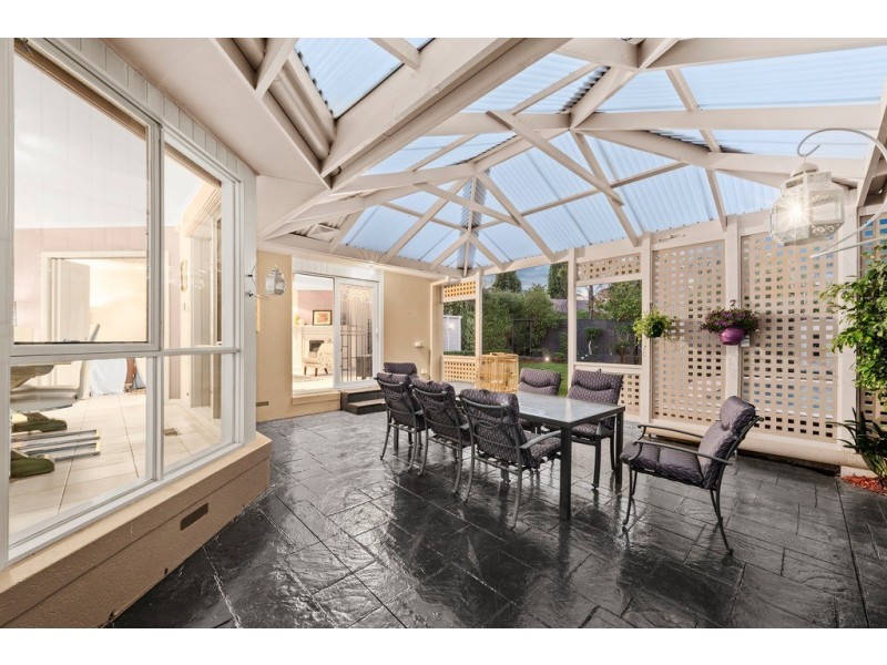 28 Tresise Avenue, Wantirna South VIC 3152