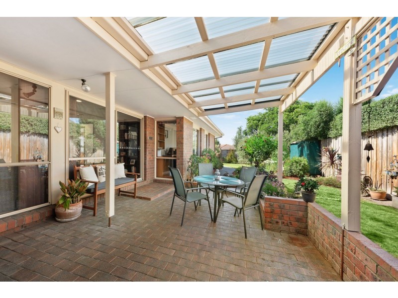 21 Hancock Drive, Ferntree Gully VIC 3156