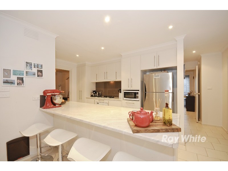 3 Blackfriars Close, Wantirna VIC 3152