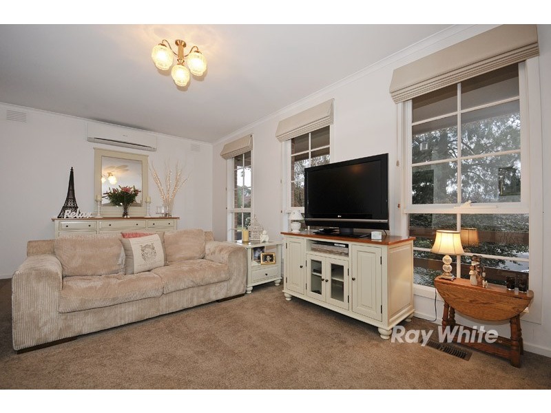 3 Blackfriars Close, Wantirna VIC 3152