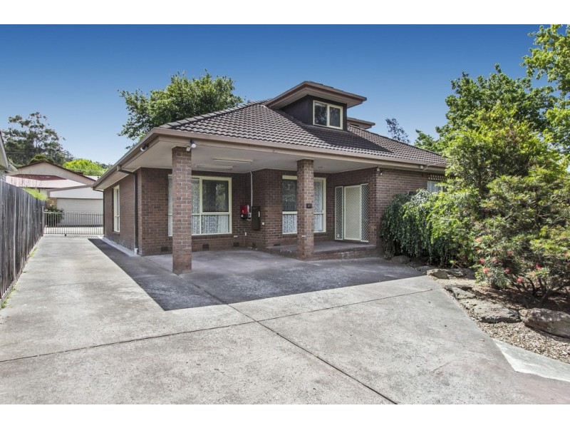 21 Warrien Road, Croydon North VIC 3136