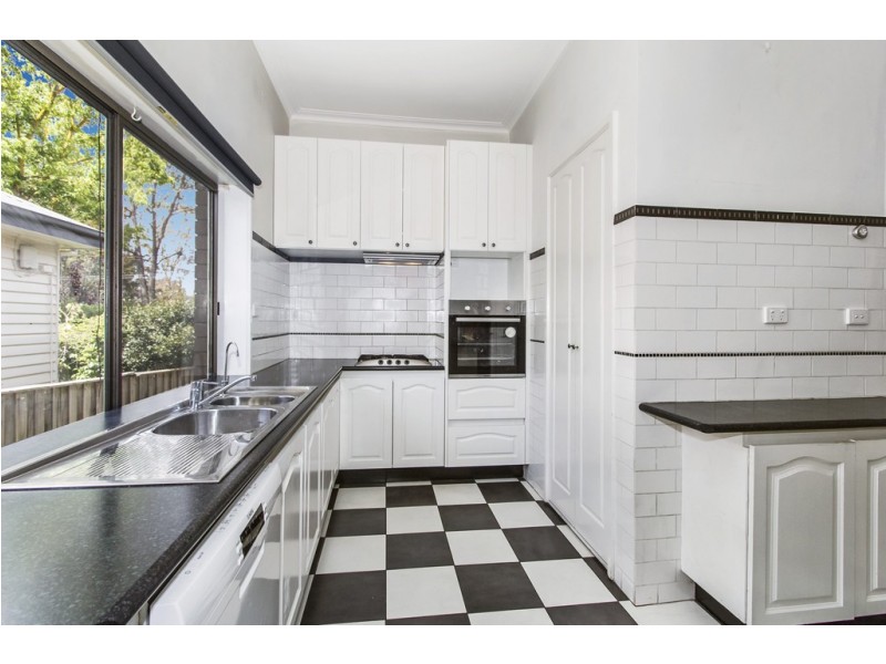 21 Warrien Road, Croydon North VIC 3136