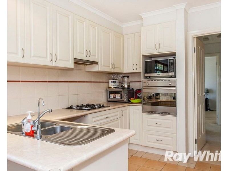 2/4 Sunshine Street, Rowville VIC 3178