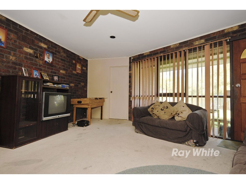 11 Attenborough Square, Wantirna VIC 3152