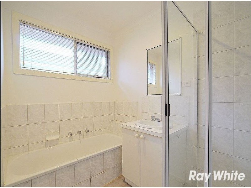 38 Witken Avenue, Wantirna South VIC 3152