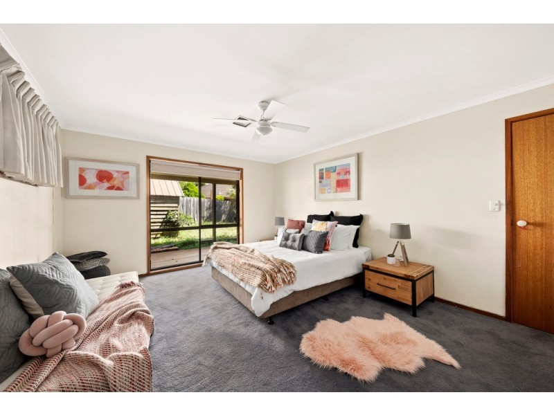 7 Erskine Drive, Rowville VIC 3178