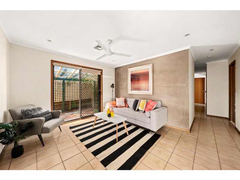 7 Erskine Drive, Rowville VIC 3178