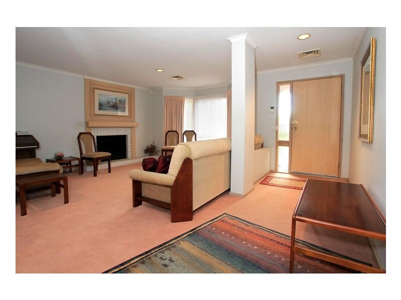 28  Cathies Lane, Wantirna South VIC 3152