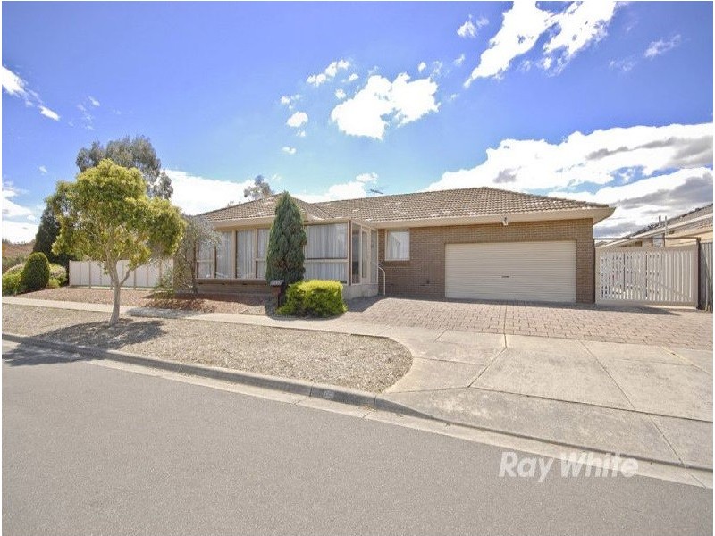 153 Argyle Way, Wantirna South VIC 3152