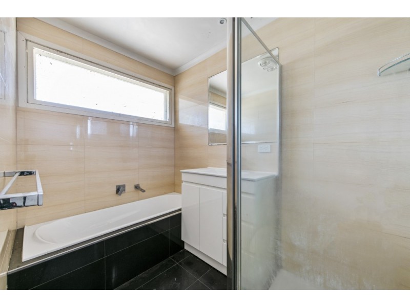 9 Kleinert Road, Boronia VIC 3155