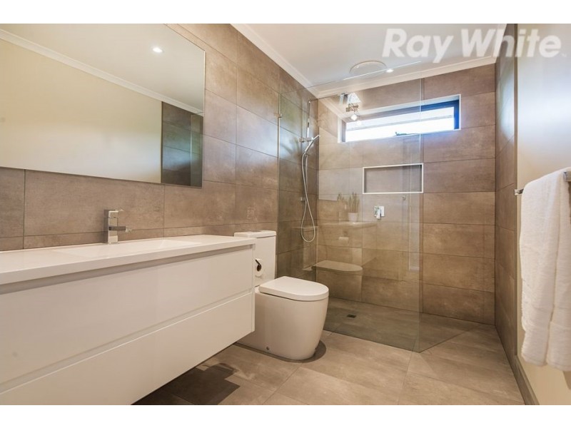 4 Hoad Court, Wantirna VIC 3152