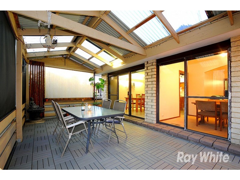 27 Avalon Road, Rowville VIC 3178