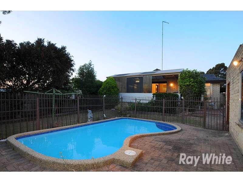 27 Avalon Road, Rowville VIC 3178