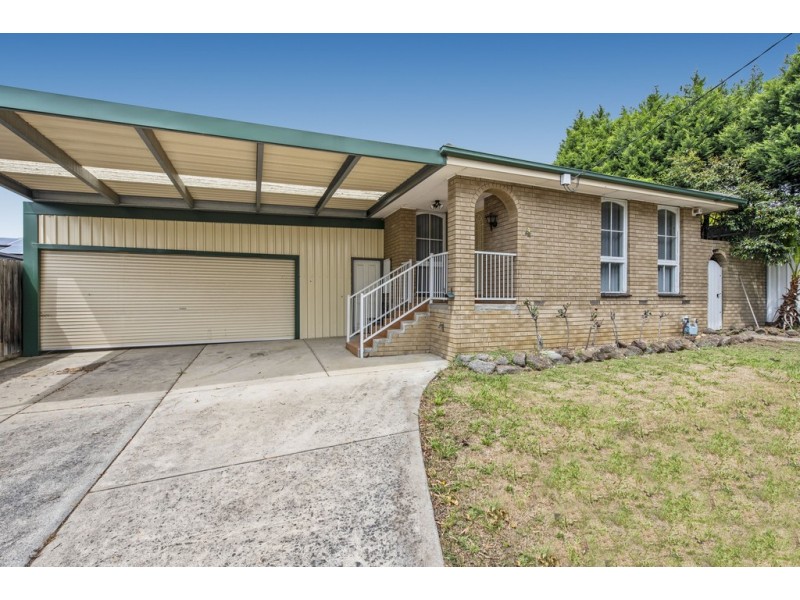 4 Dudley Avenue, Wantirna VIC 3152