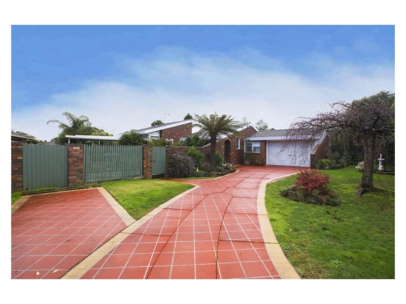 50 Currawa Drive, Boronia VIC 3155
