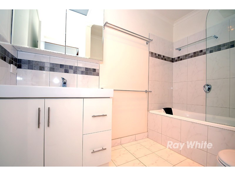 10 Dava Court, Dandenong North VIC 3175